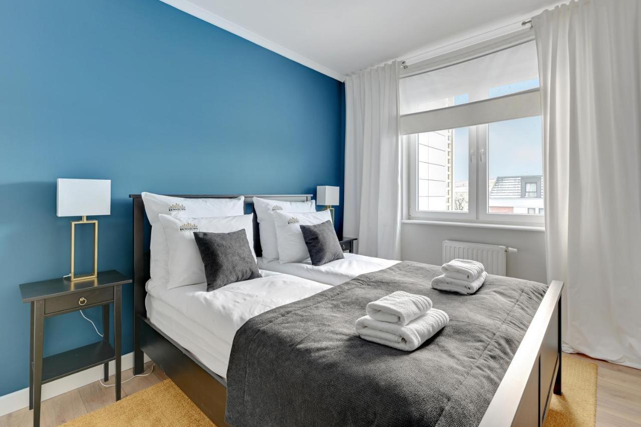 Downtown Apartments Sadova City Center & Parking Гданськ Екстер'єр фото